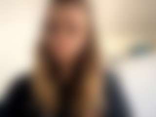 RomaOrtuno's Live Sex Cam Show