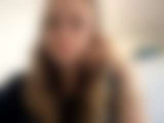 RomaOrtuno's Live Sex Cam Show