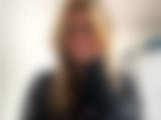 RomaOrtuno's Live Sex Cam Show