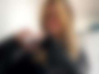 RomaOrtuno's Live Sex Cam Show