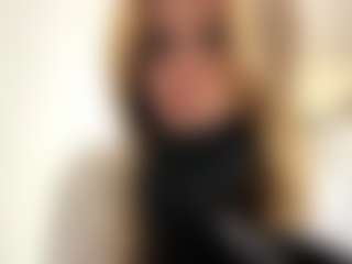 Live cam show with RomaOrtuno - Dress on liverealitysex.com