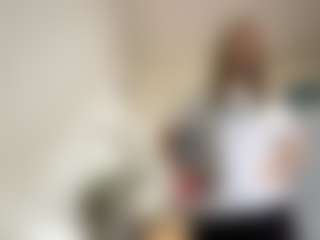 RomaOrtuno's Live Sex Cam Show