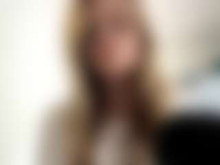 RomaOrtuno's Live Sex Cam Show