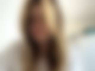 RomaOrtuno's Live Sex Cam Show