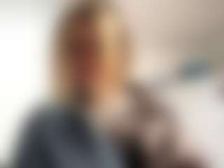 RomaOrtuno's Live Sex Cam Show