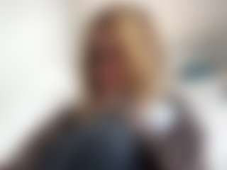 RomaOrtuno's Live Sex Cam Show