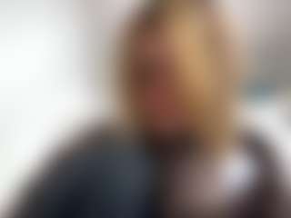 RomaOrtuno's Live Sex Cam Show