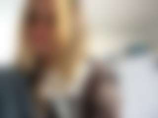RomaOrtuno's Live Sex Cam Show