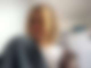 RomaOrtuno's Live Sex Cam Show