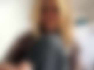 RomaOrtuno's Live Sex Cam Show