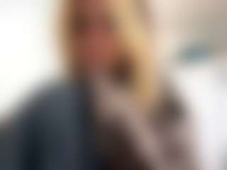 RomaOrtuno's Live Sex Cam Show