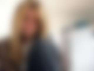RomaOrtuno's Live Sex Cam Show