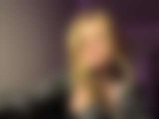RomaOrtuno's Live Sex Cam Show