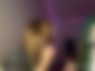 Live cam show with RomaOrtuno - Facial Piercings on Soda Cam