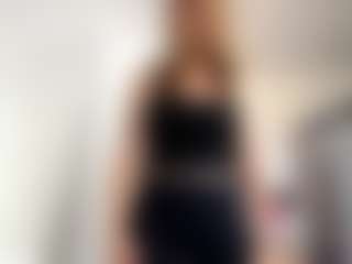 RomaOrtuno's Live Sex Cam Show