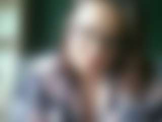 sensualParis's Live Sex Cam Show