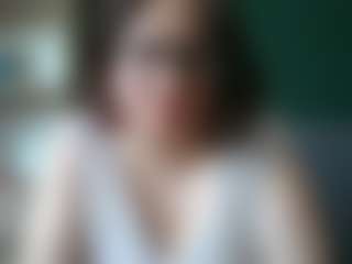 sensualParis's Live Sex Cam Show