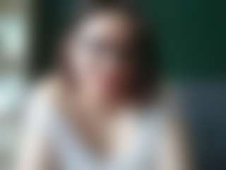 sensualParis's Live Sex Cam Show