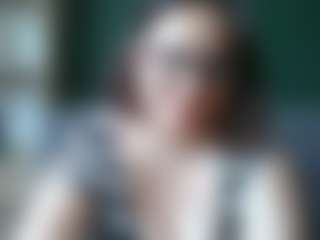 sensualParis's Live Sex Cam Show