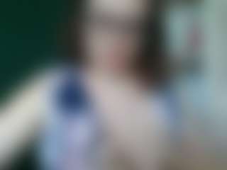 sensualParis's Live Sex Cam Show