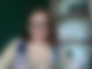 sensualParis's Live Sex Cam Show