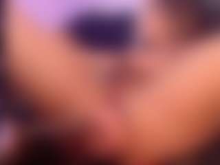 VeroSuit's Live Sex Cam Show