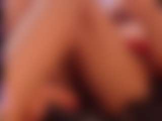 VeroSuit's Live Sex Cam Show