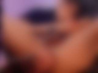 VeroSuit's Live Sex Cam Show