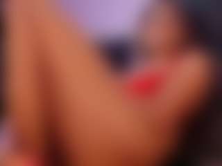 VeroSuit's Live Sex Cam Show