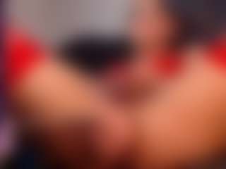 VeroSuit's Live Sex Cam Show