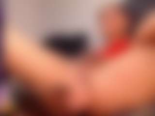 VeroSuit's Live Sex Cam Show