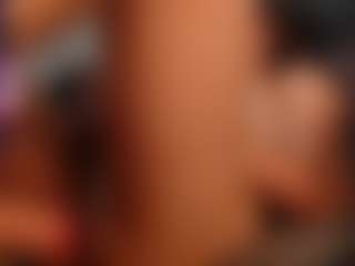 VeroSuit's Live Sex Cam Show