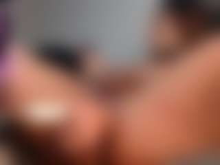 VeroSuit's Live Sex Cam Show
