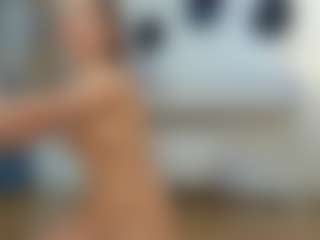 yamjoy18's Live Sex Cam Show