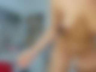 yamjoy18's Live Sex Cam Show