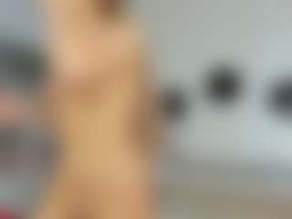 yamjoy18's Live Sex Cam Show