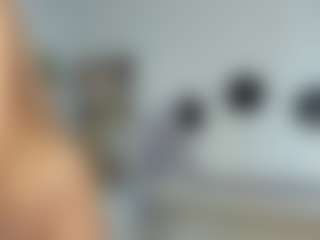 yamjoy18's Live Sex Cam Show