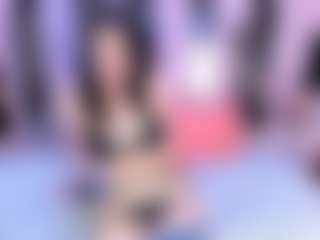 Live cam show with zarynashadow - Bikini on boobsie.com