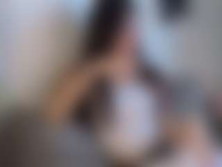 Aisha's Live Sex Cam Show
