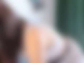 Live cam show with Aisha - Normal on SpunkLive