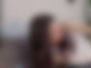 Live cam show with Aisha - Average on Dolls Live