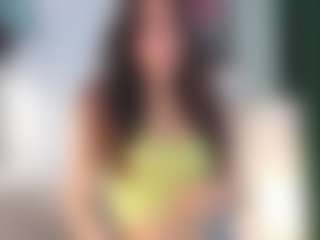 Live cam show with Aisha - Dirty Talk on liverealitysex.com