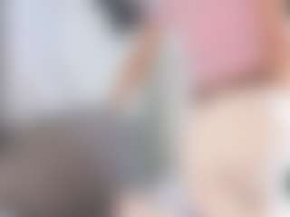 Live cam show with Aisha - Average on Camsoda