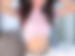 Live cam show with Aisha - Bikini on eurowanks.com