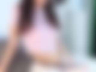 Live cam show with Aisha - Public on Dolls Live