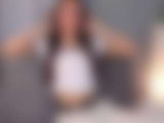 Live cam show with Aisha - Bondage on Latina Girls