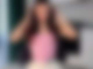Aisha's Live Sex Cam Show