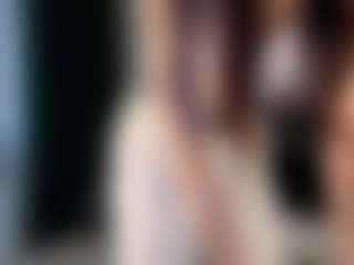 Live cam show with Aisha - Average on chickslive.net