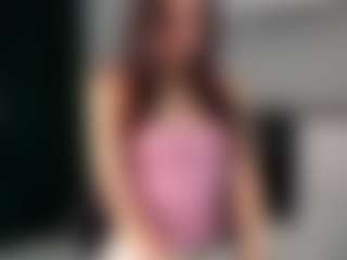 Live cam show with Aisha - Athletic on Adult Interactions