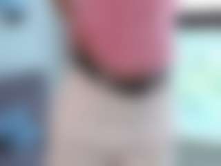 Live cam show with Aisha - Striptease Young Adult on xblisslive.com
